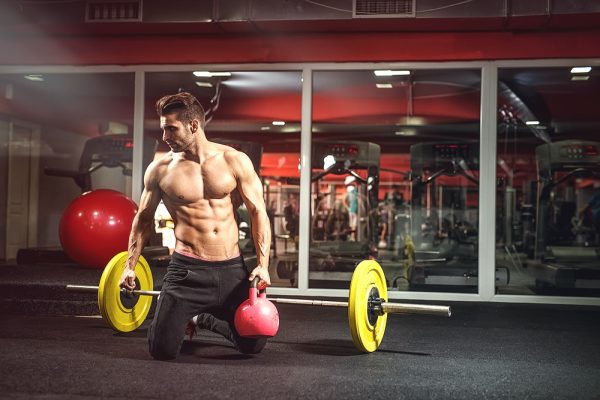 Πώς μοιάζει ένας άντρας με πολύ χαμηλό ποσοστό λίπους στο σώμα του – Fitness Motivation Hellas