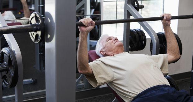 Γιατί και οι πιο μεγάλοι σε ηλικία πρέπει να κάνουν ασκήσεις με αντιστάσεις ;