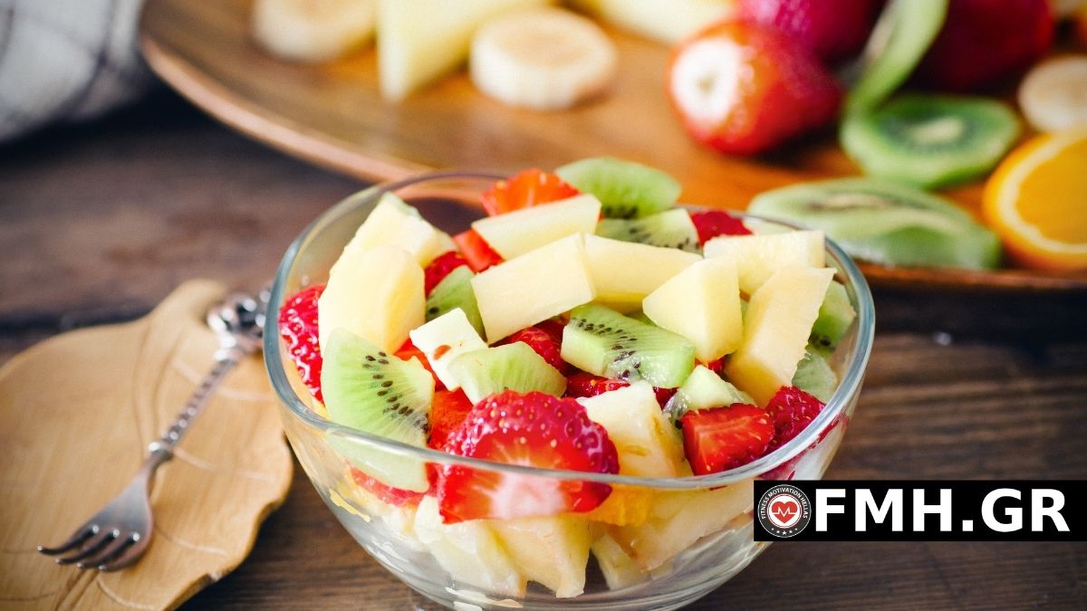 Φρουτοσαλάτες: 4 ιδέες για να καταναλώσεις περισσότερα φρούτα
